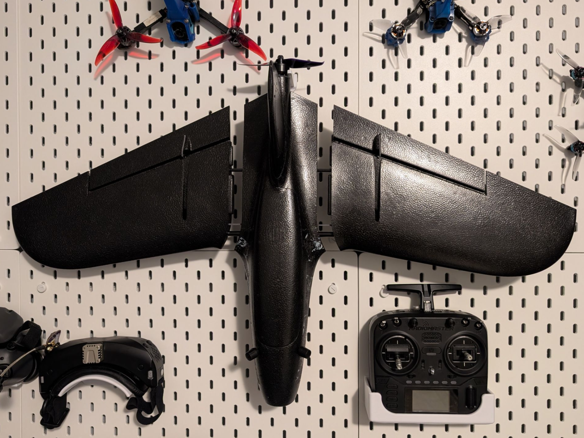 Skadis Mount Hanger for TBS Chupito FPV Wing