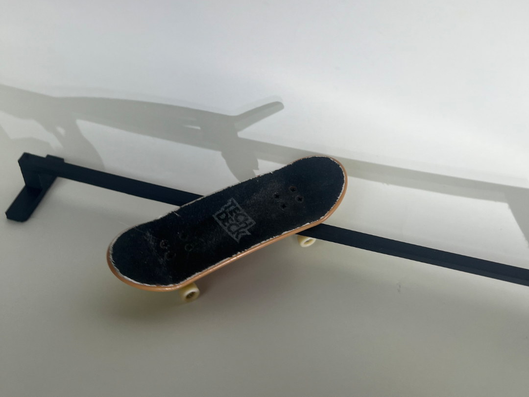 finger board rail