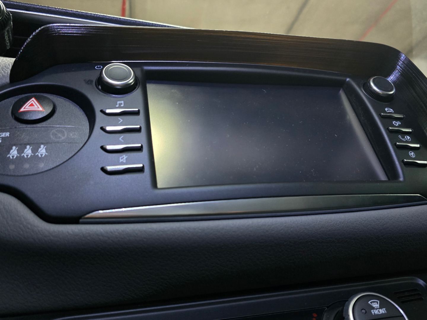 toyota yaris 2018 lcd sun protection