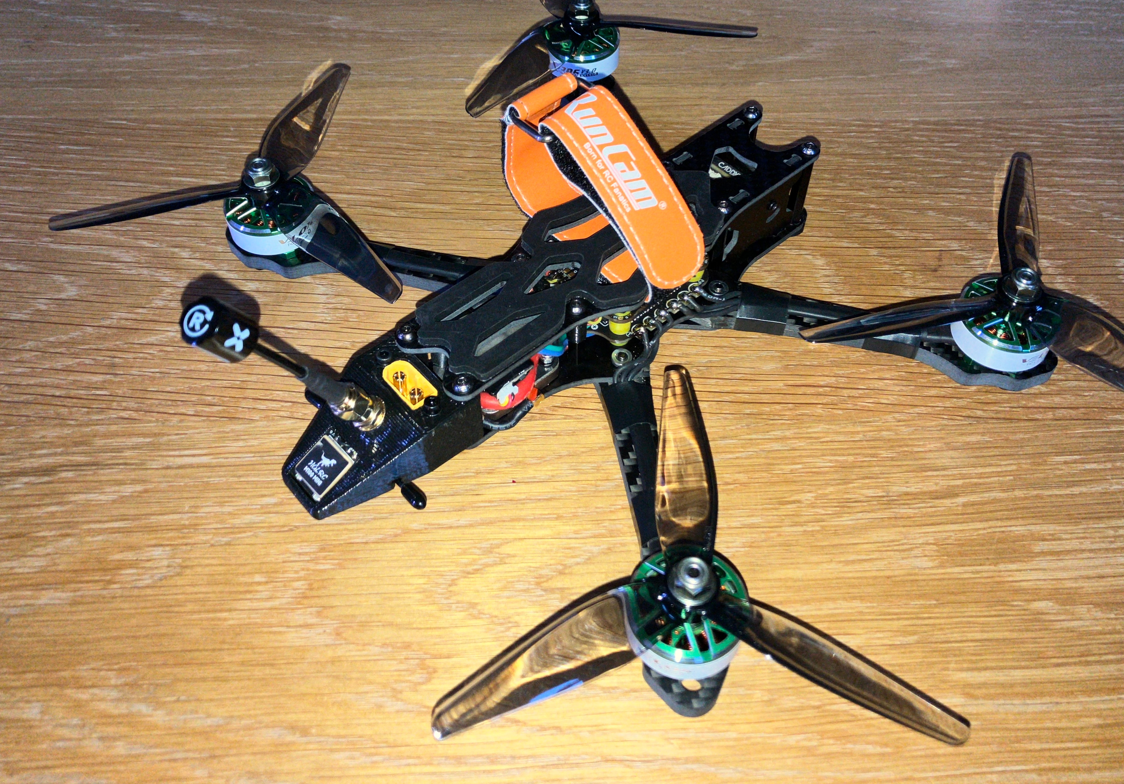 Backpack for ImmersionRC Apex 5"