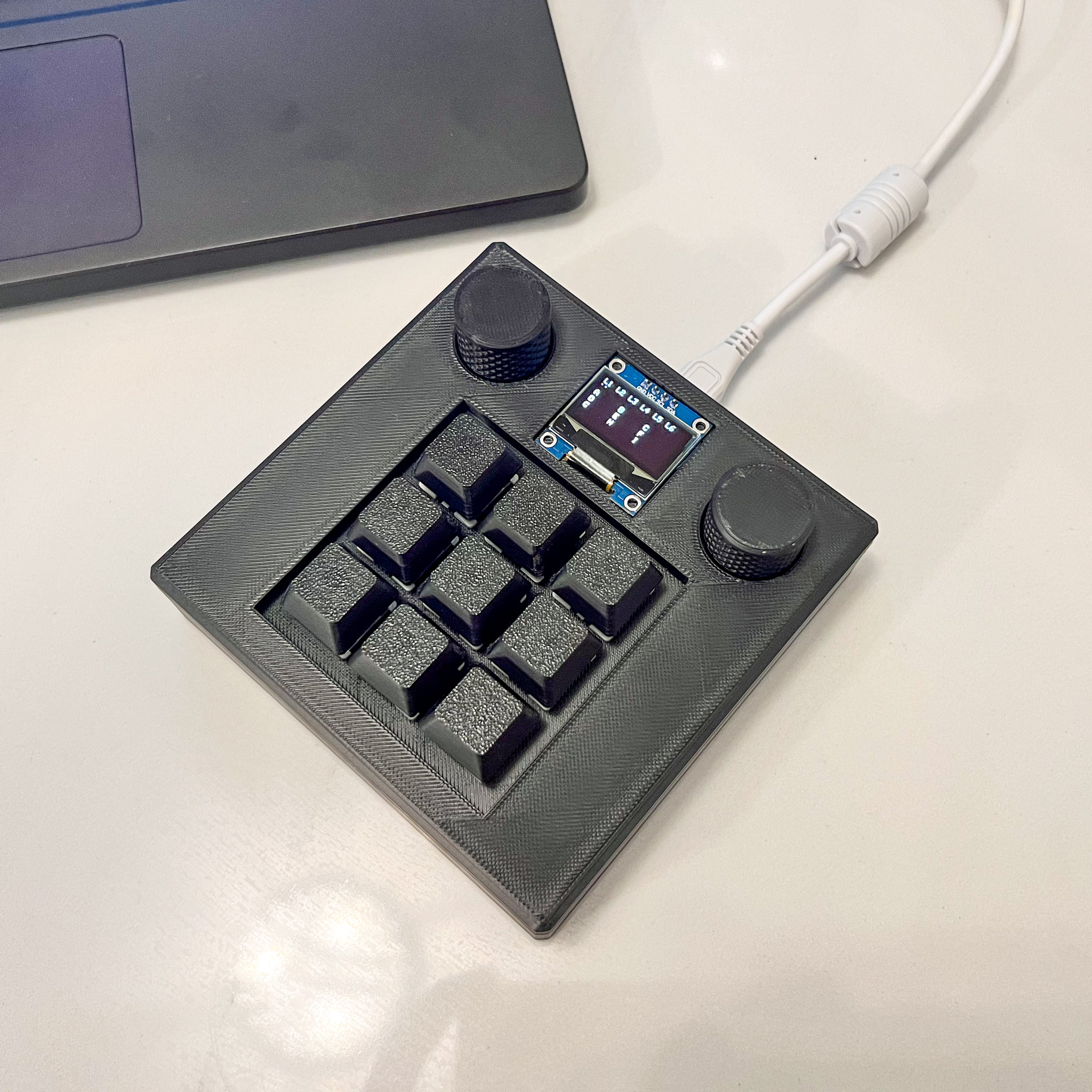 3x3 Control Pad - Customizable w/ Layers  & Volume