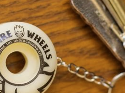 SK8 WHEEL KEYCHAIN