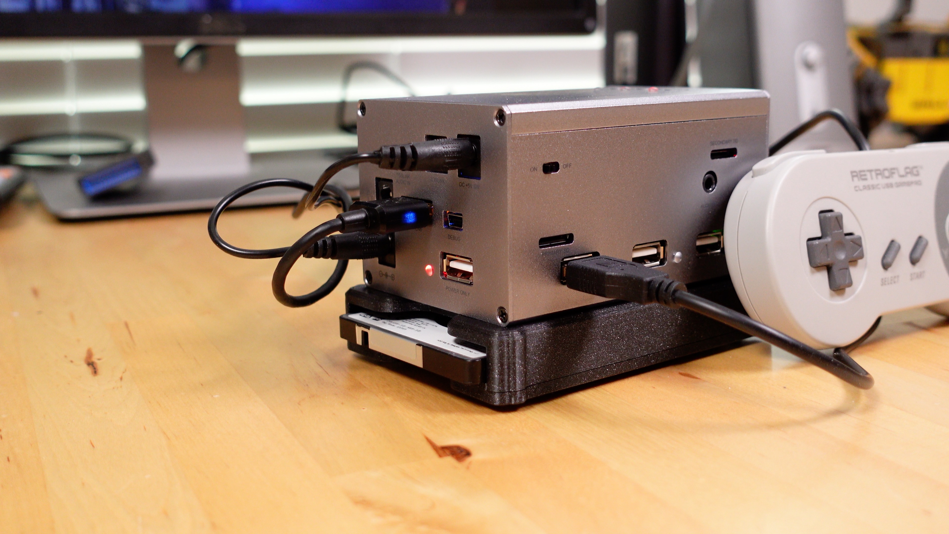 MASE - MiSTer Attached SATA Enclosure for MiSTer