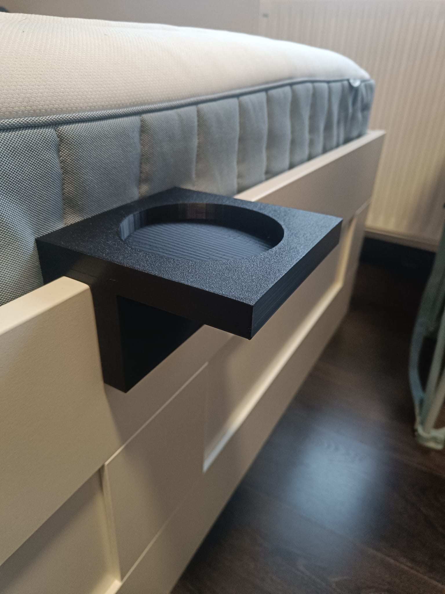 HY300pro bed stand