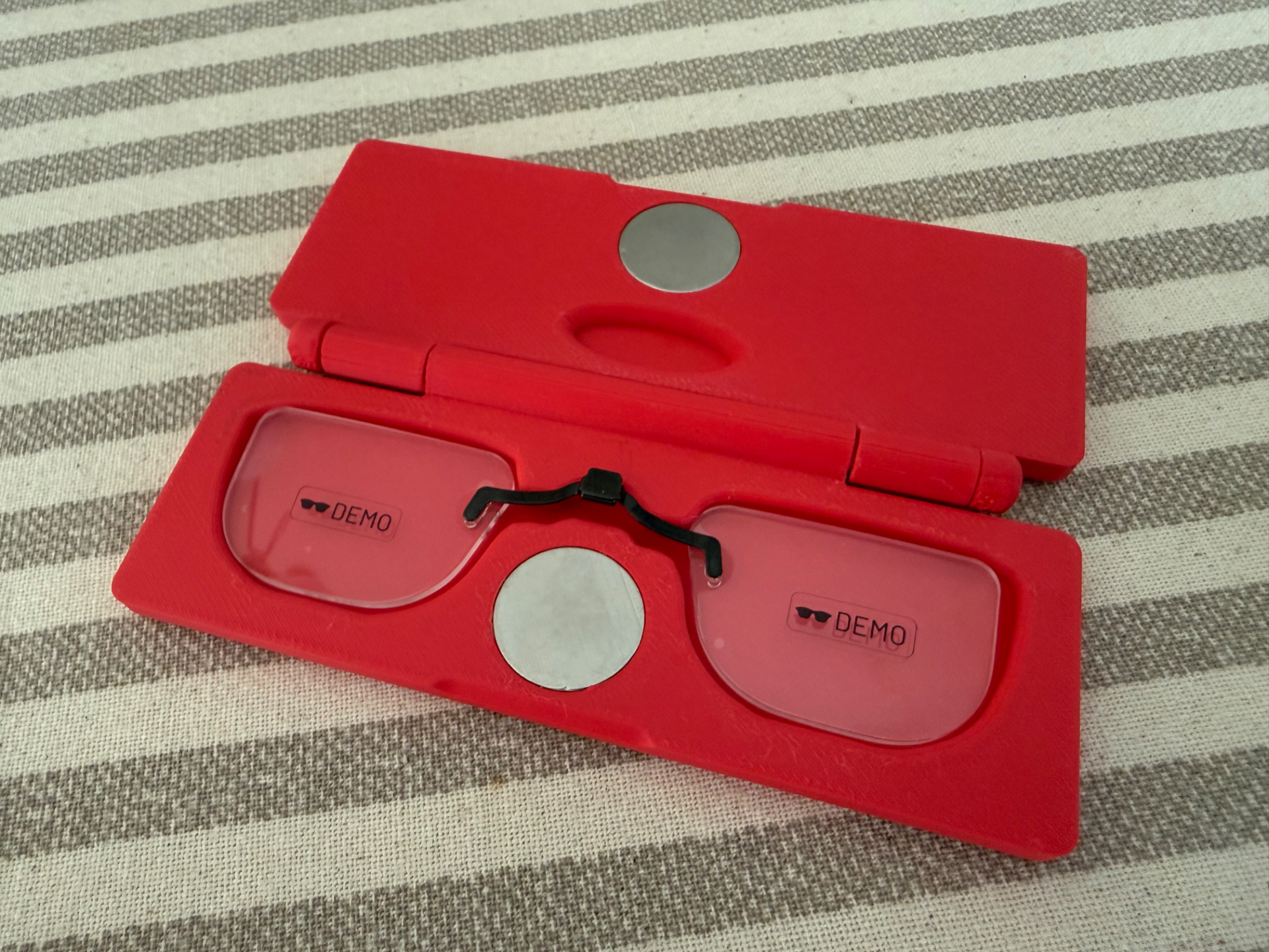Carrying Case for RayNeo prescription lenses
