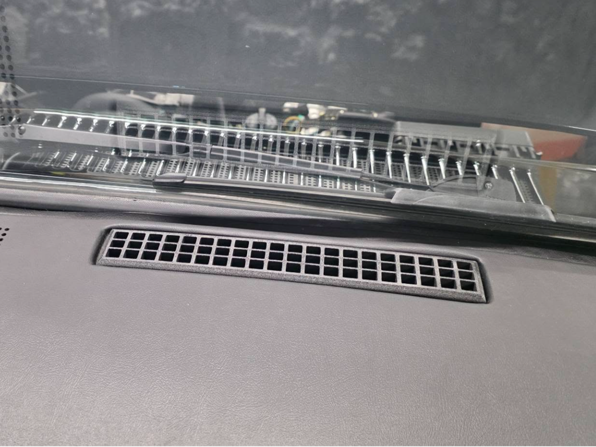 Square body Defrost vent