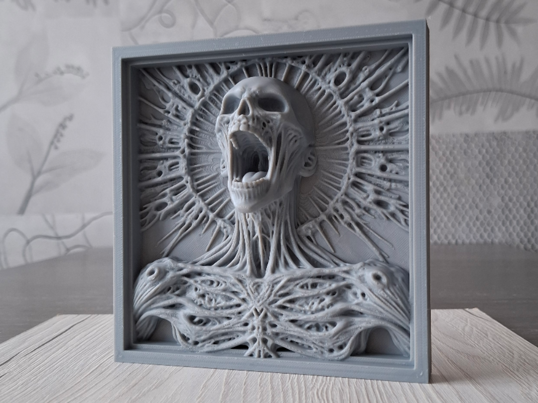 Screaming Skull - Relief Sculpture