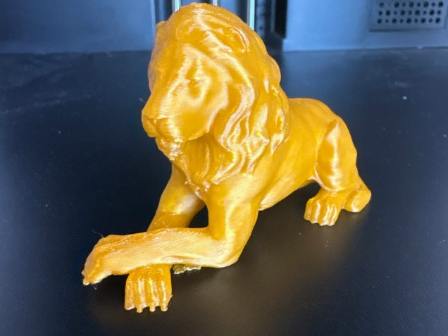 Arena Breakout golden lion