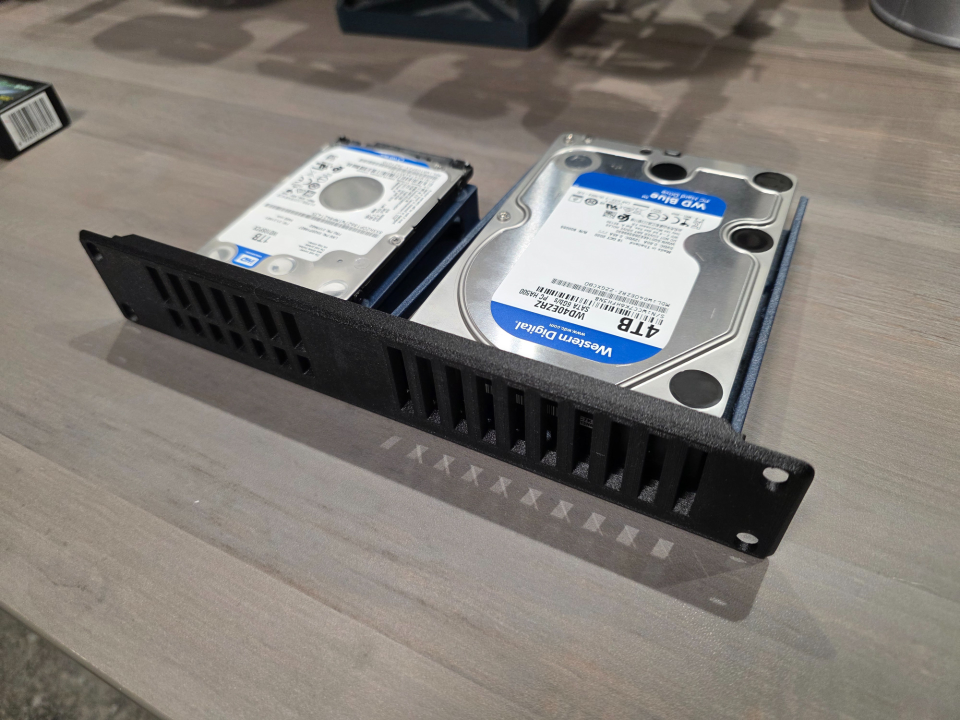 10" rack HDD/SSD holder