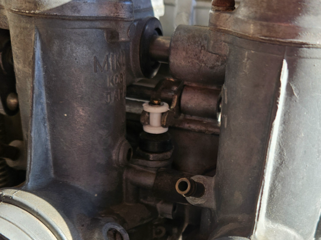 '78 Suzuki GS750 Carburetor choke bushing