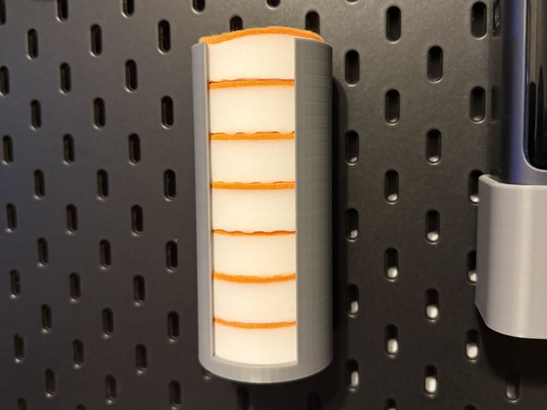 Skadis Sneak Eraser Holder