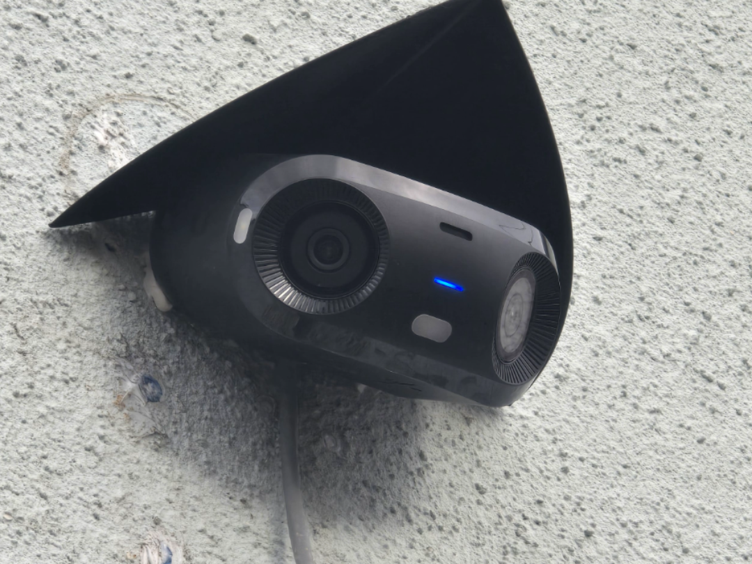 Unifi g6 180 weather hood