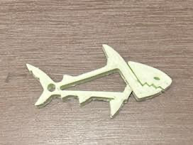Shark key chain with movable mouth