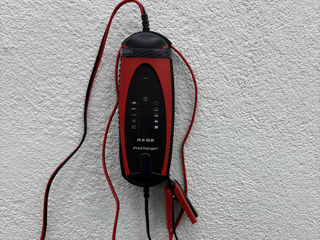 Wall Mount for ProCharger 4.000