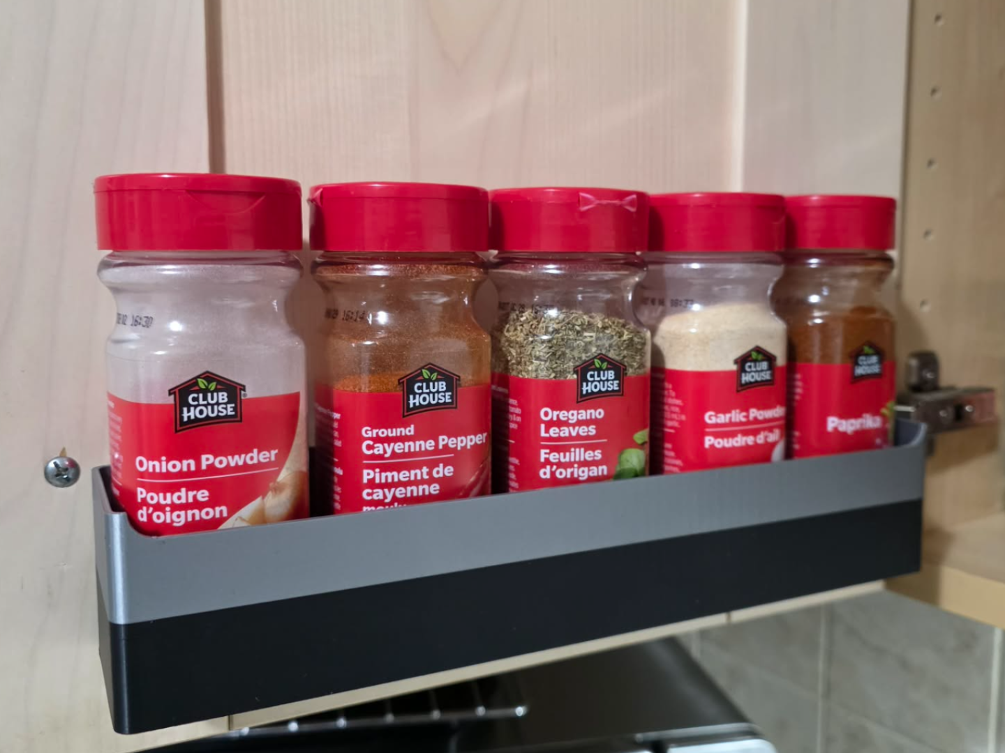 Simple Cabinet Door Spice Tray