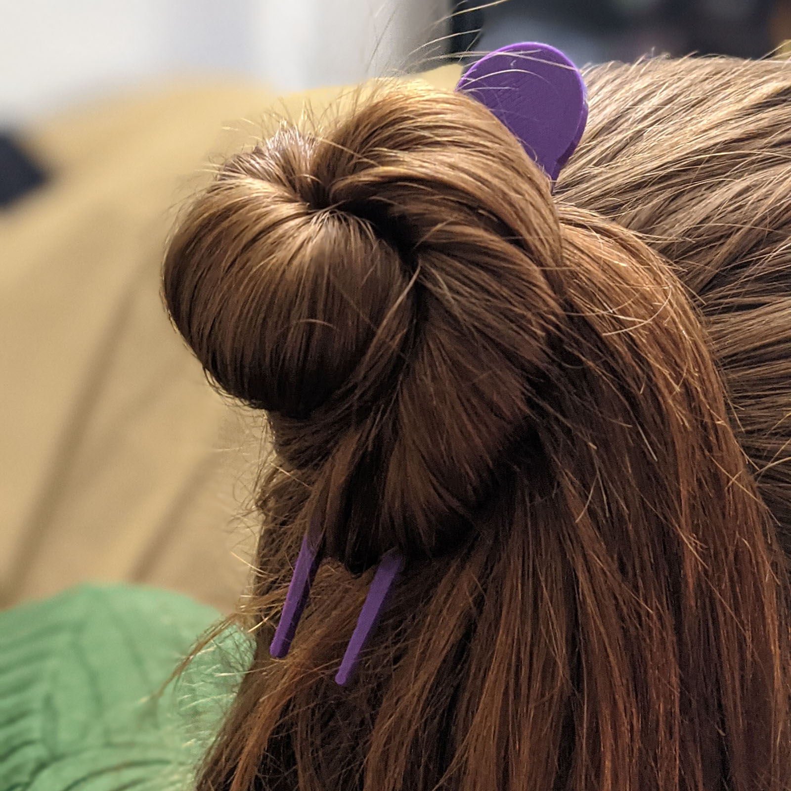 Simple hair fork for fine hair
