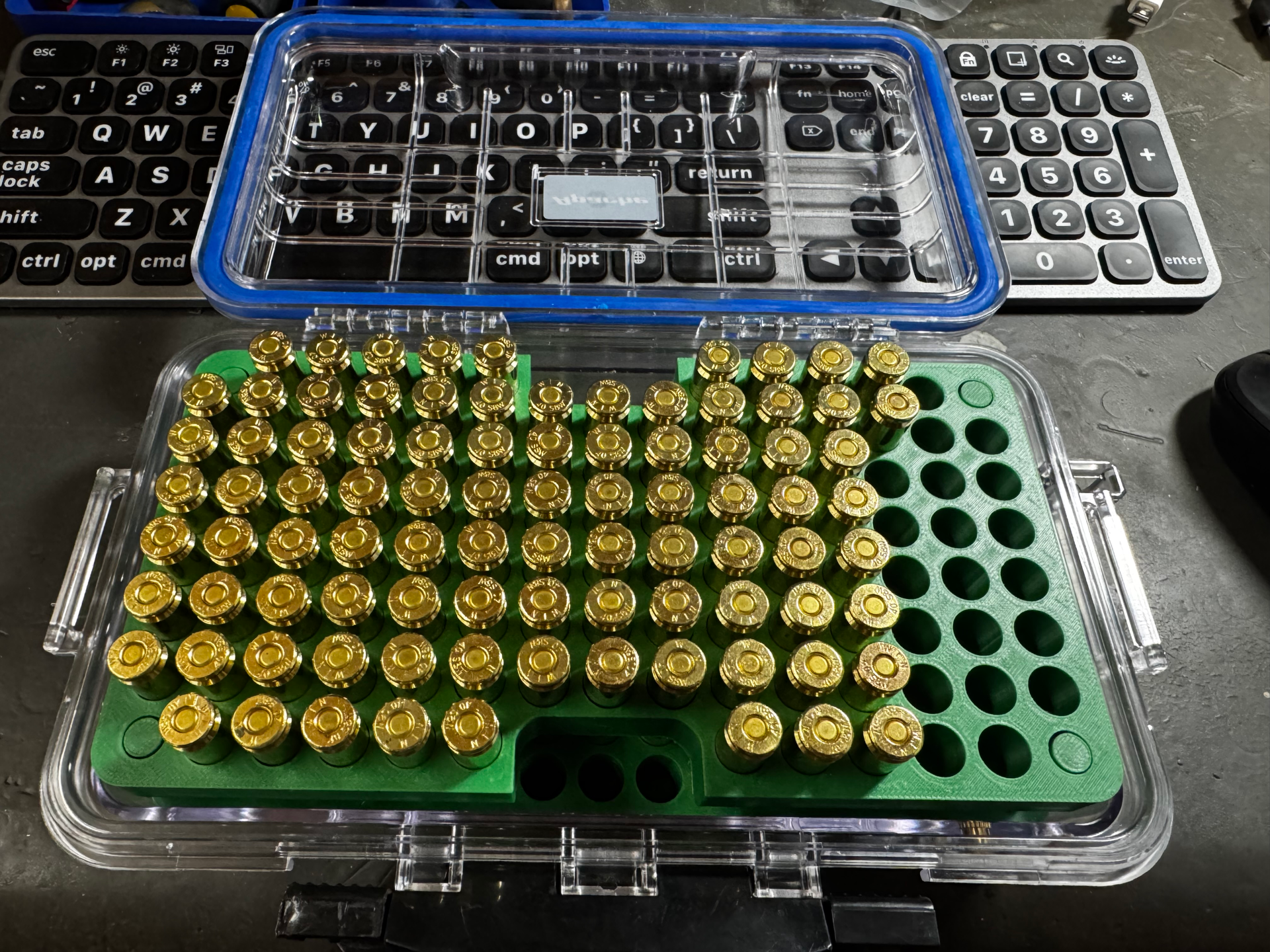 Apache 550 case upper tray 40s&w