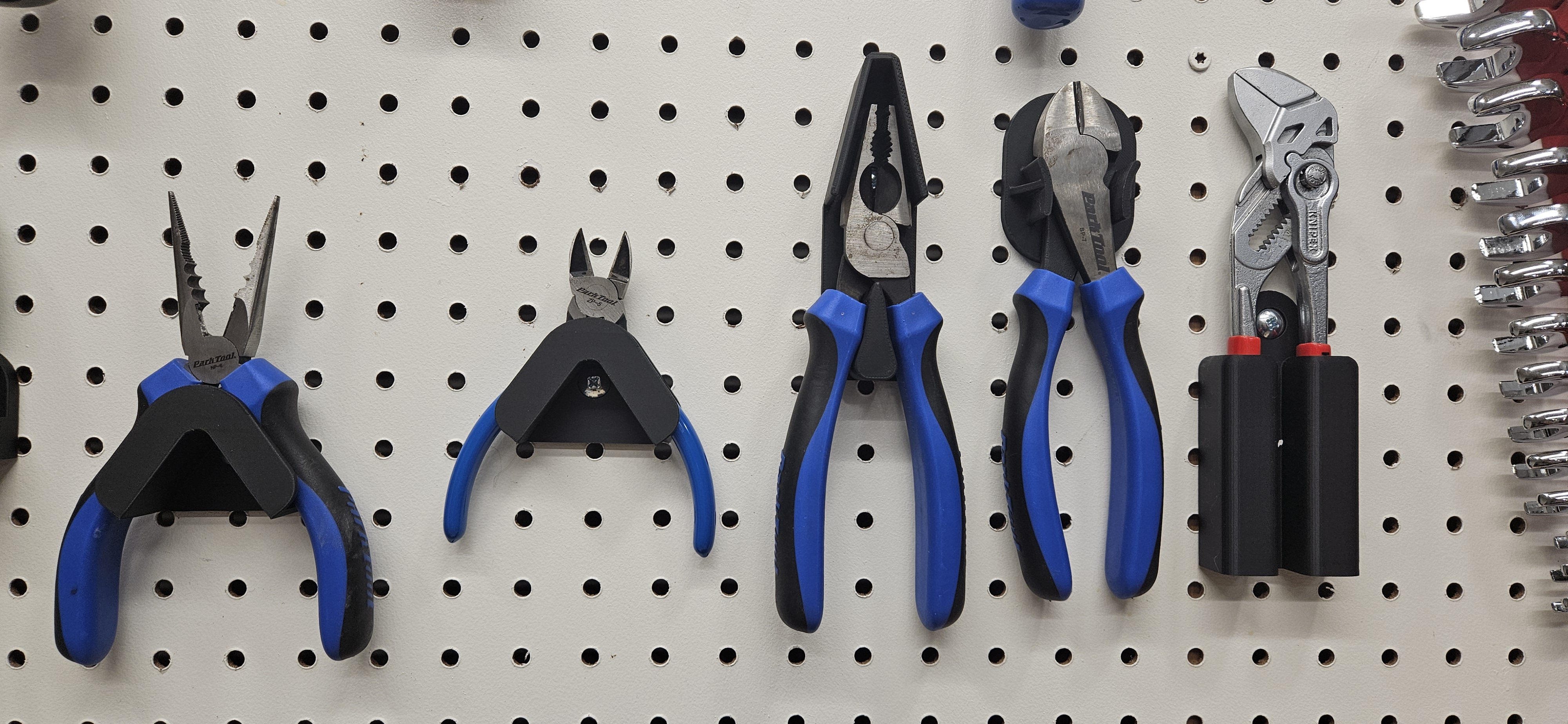 knipex plier holder for pegboard