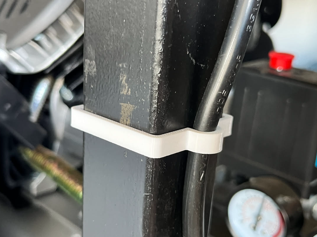 Cable clip for 40x40 profile