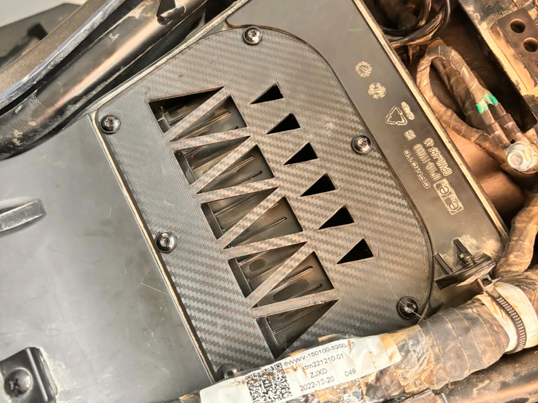 Ibex 800 (800MT) Airbox Cover
