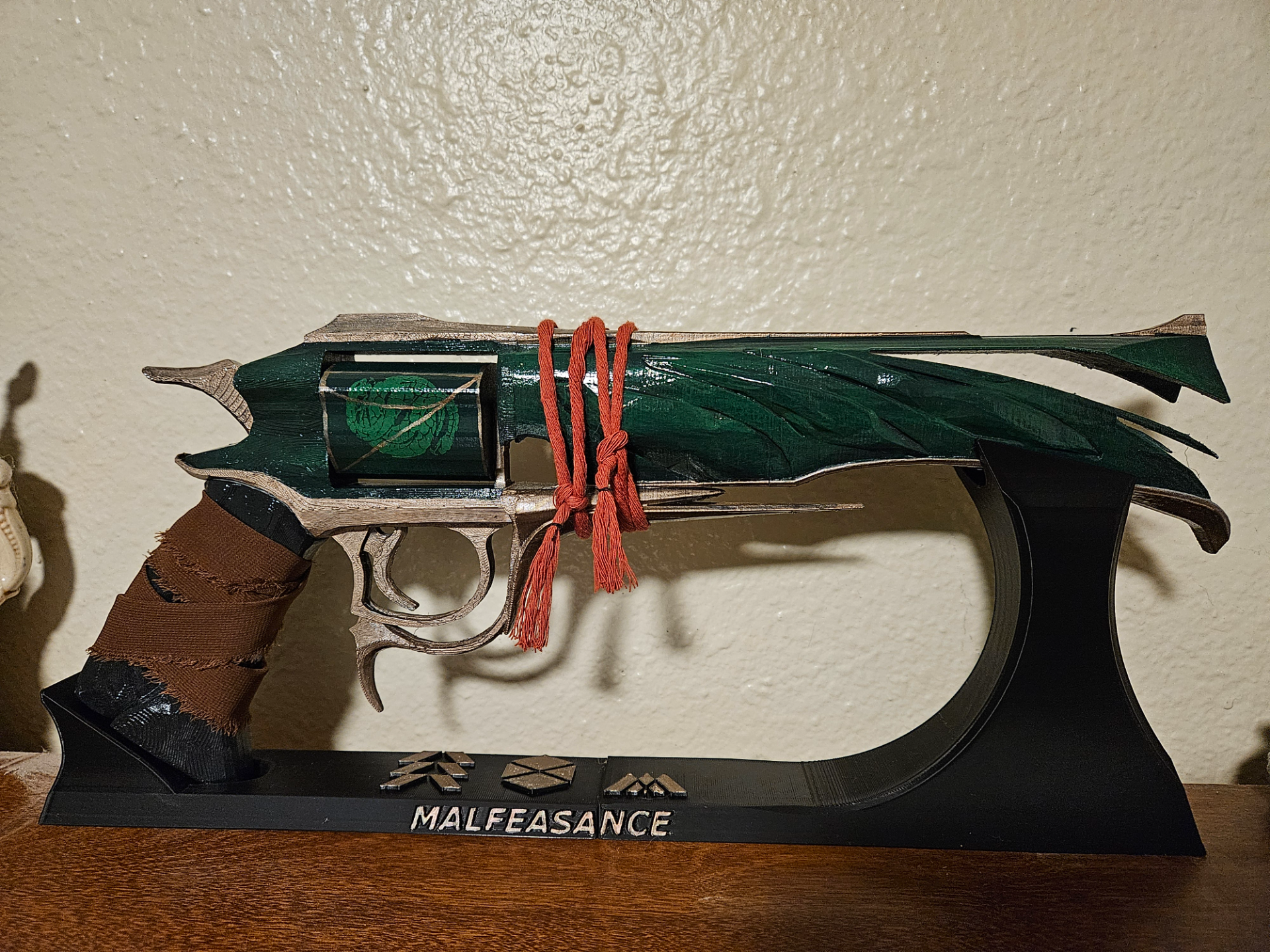 Stand for Malfeasance model (Destiny 2)