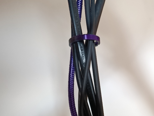 cableholder