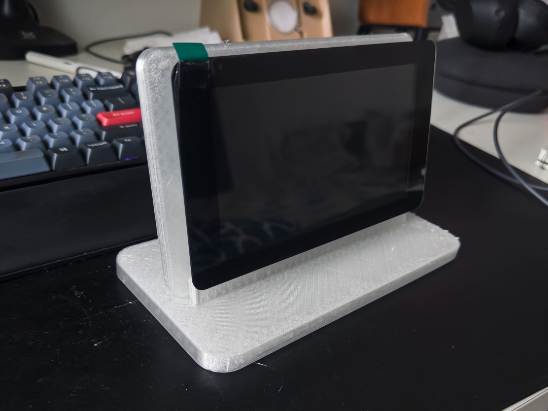 Waveshare ESP32-S3-Touch-LCD-7 desk mount