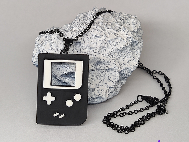 Collier Game Boy