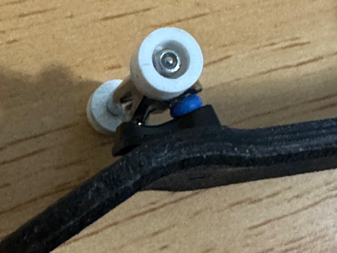 6.7 Fingerboard Wheel - Bearingless Design