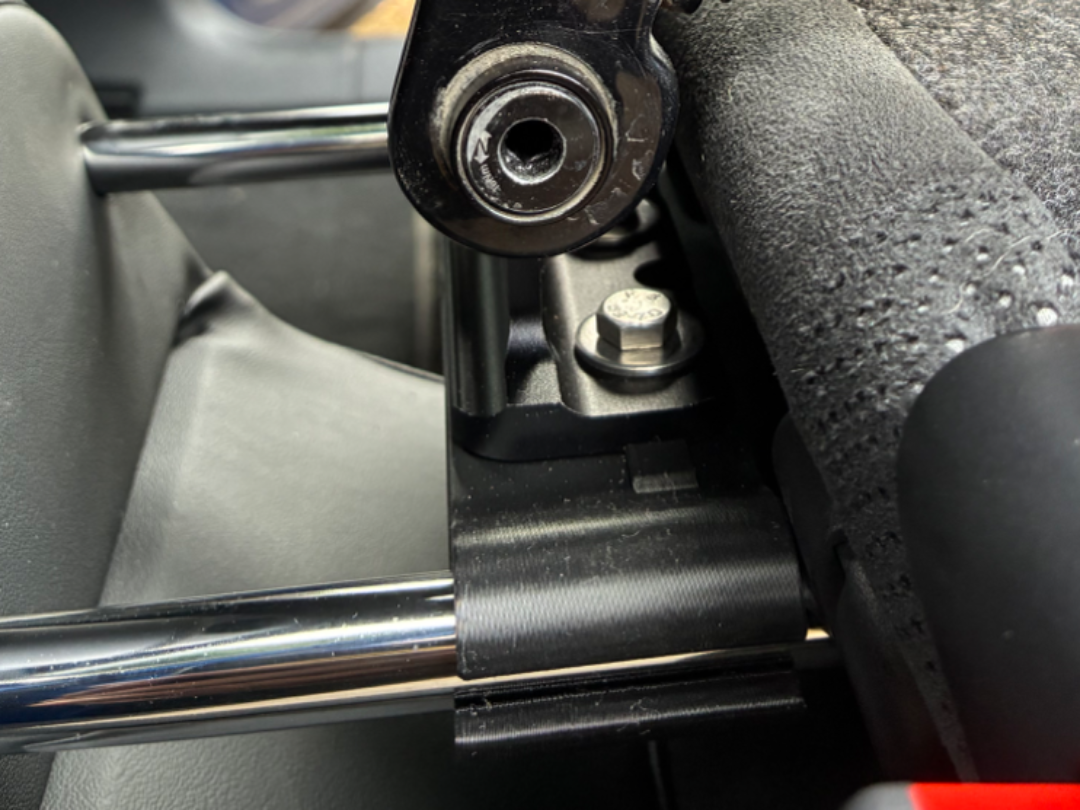 ztto axle mount to enyaq headrest post