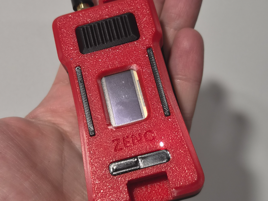 Improvements for Heltec v4 case by Adi-CEvil