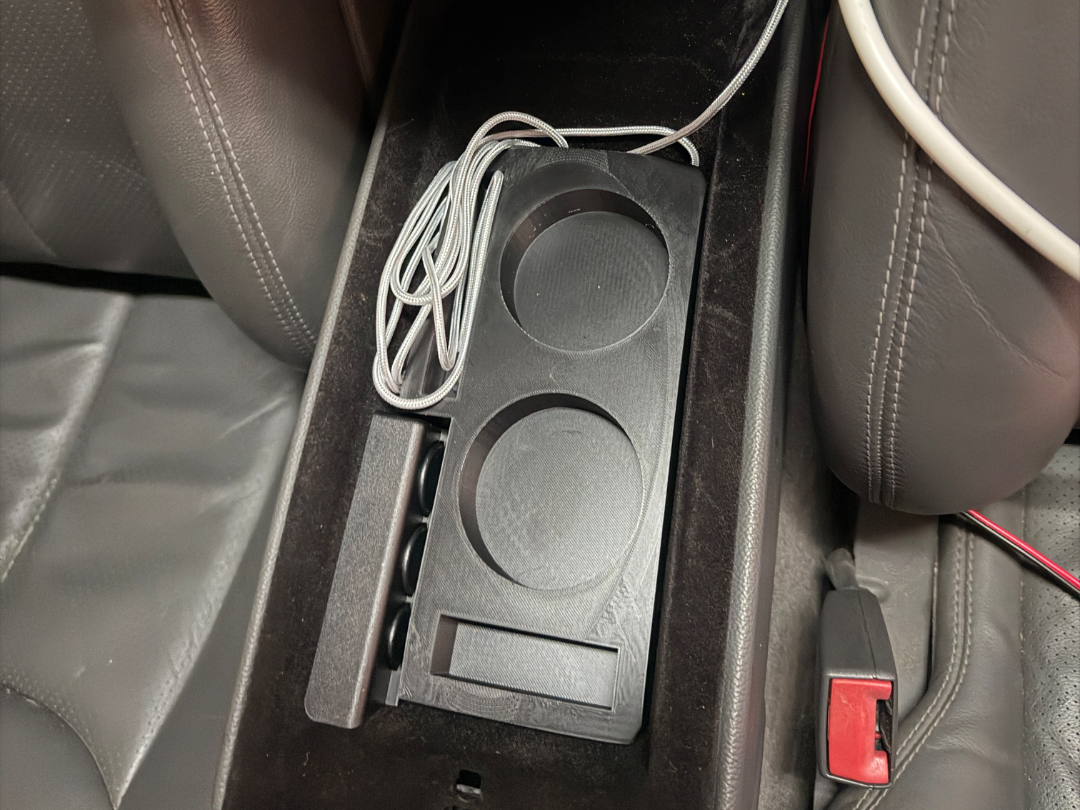 Mercedes SL R230 armrest cup holder