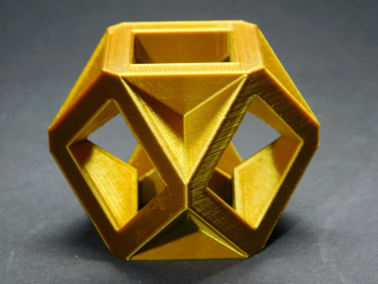 test cube multiangle