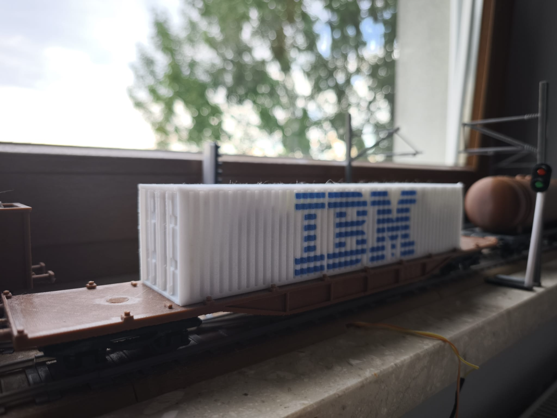 1:50 IBM 40` Container for 3D printer poop