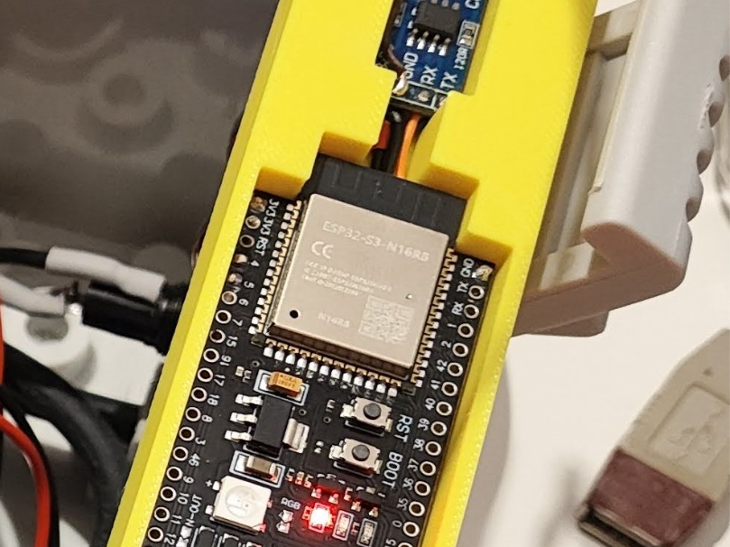 contenitore Esp32 s3 + SN65HVD230