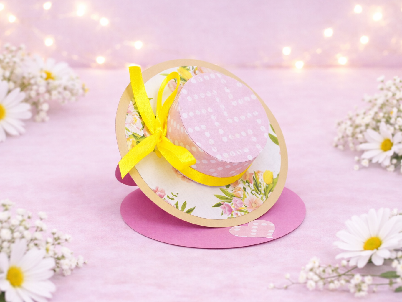 Hat Shaped Greeting Card
