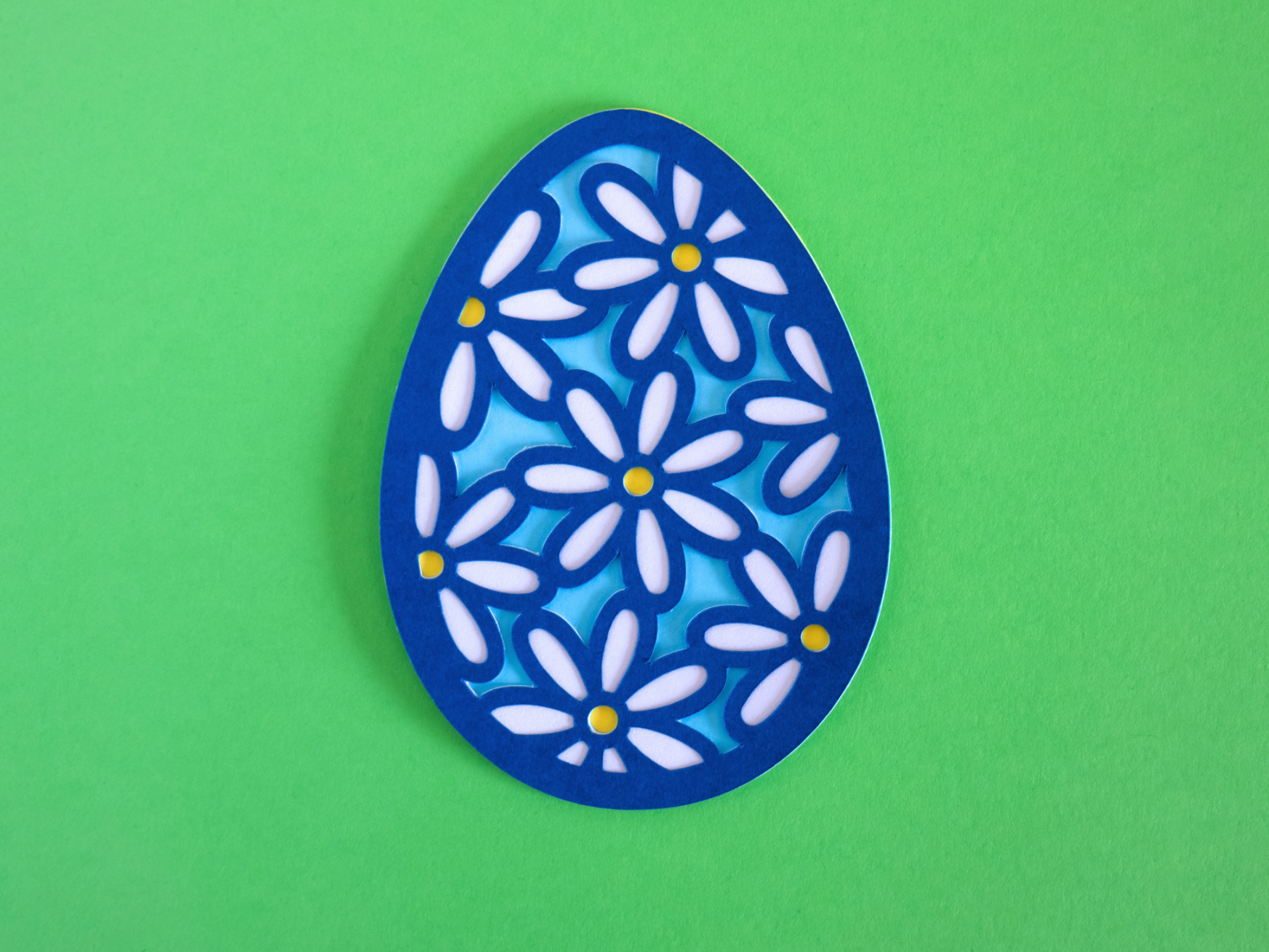 Daisy Easter Egg