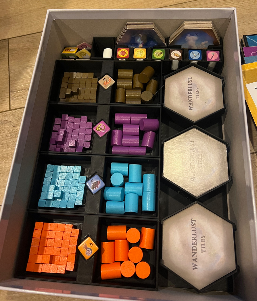 Dominant Species Marine Board Game Insert