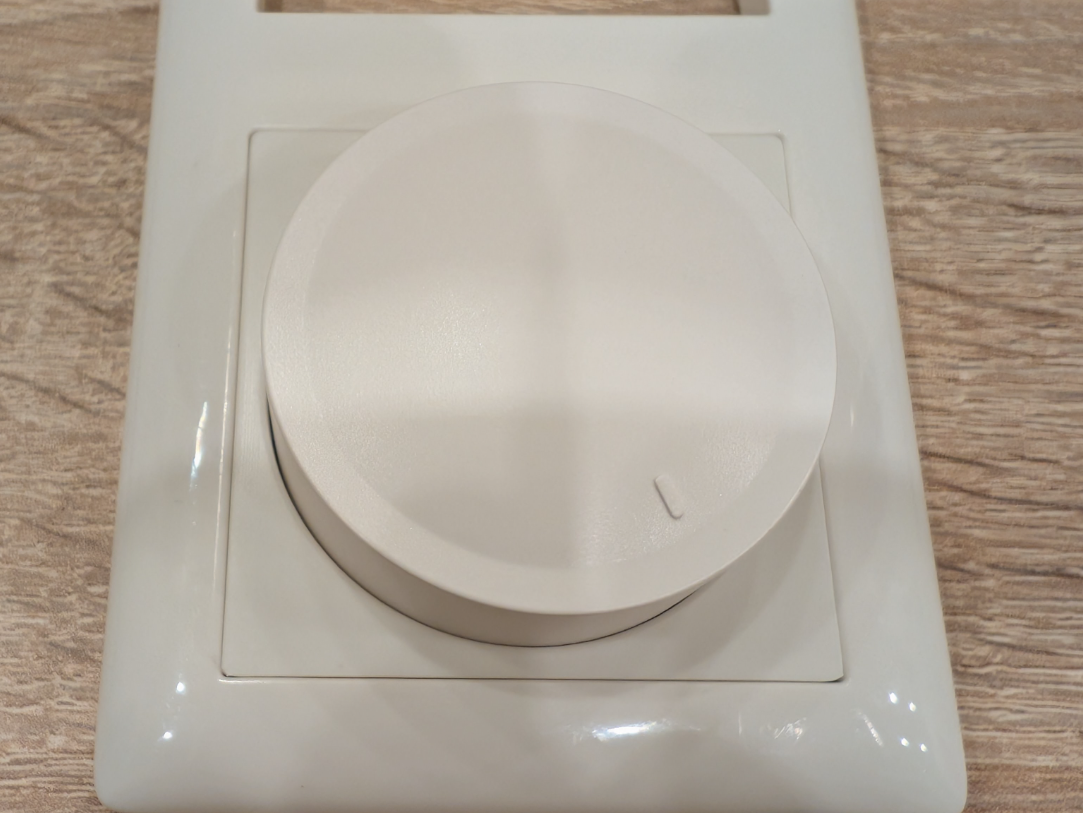 ZigBee Tuya Smart Knob für Gira 55 Rahmen