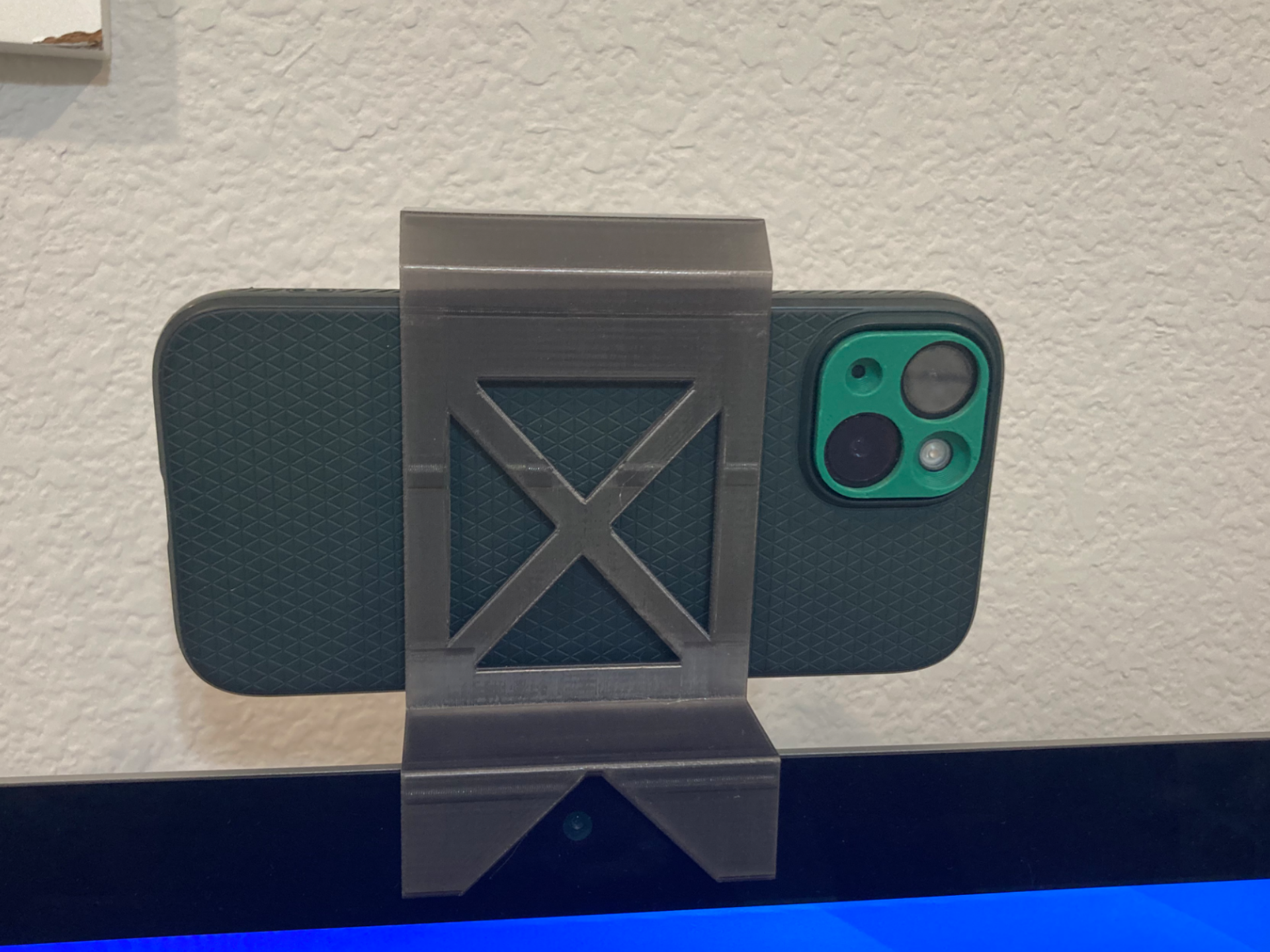 Continuity Camera Phone Holder for Desktop/Monitor