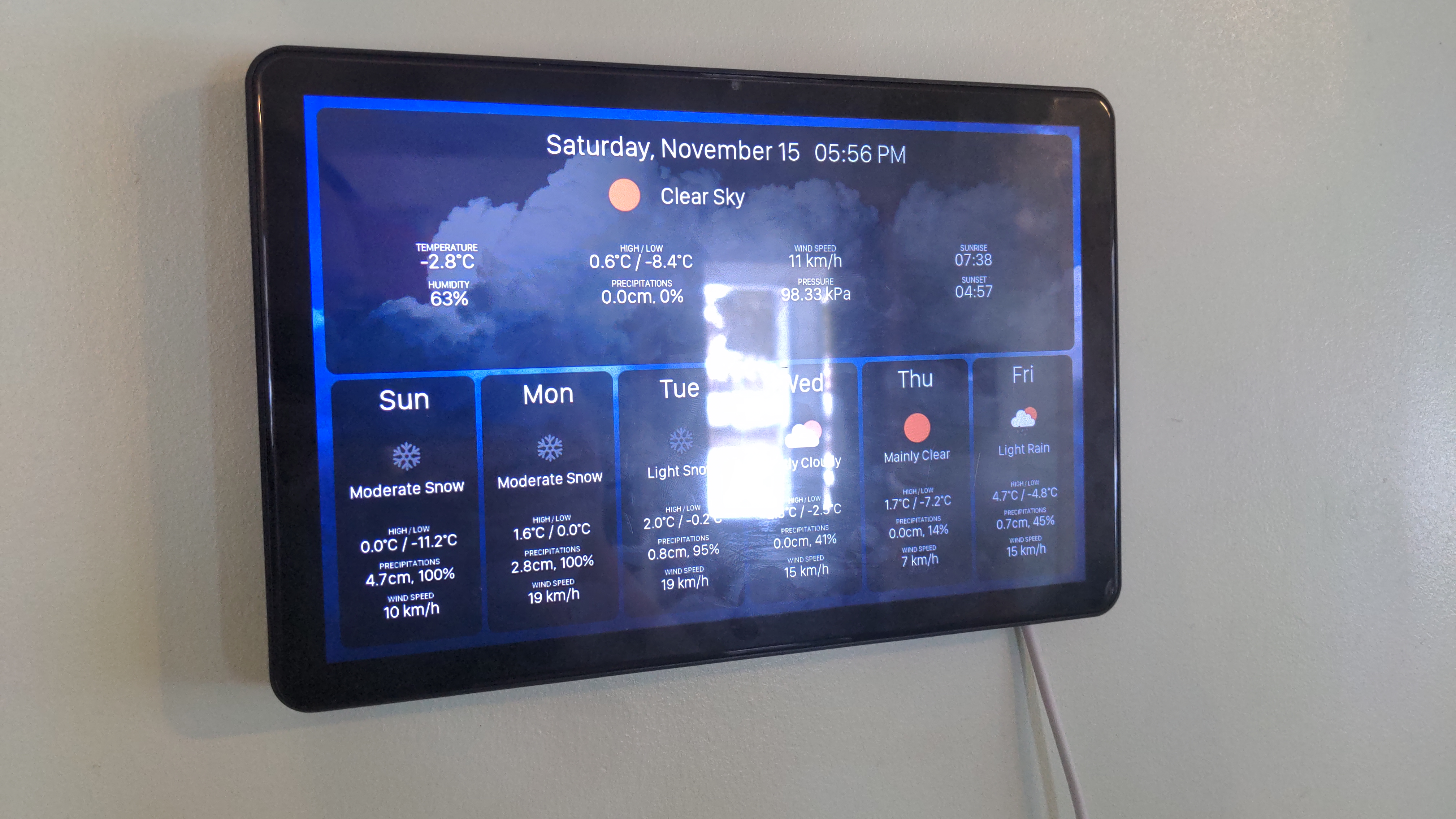Guition 10.1" ESP32P4 / JC8012P4A1C wall mount