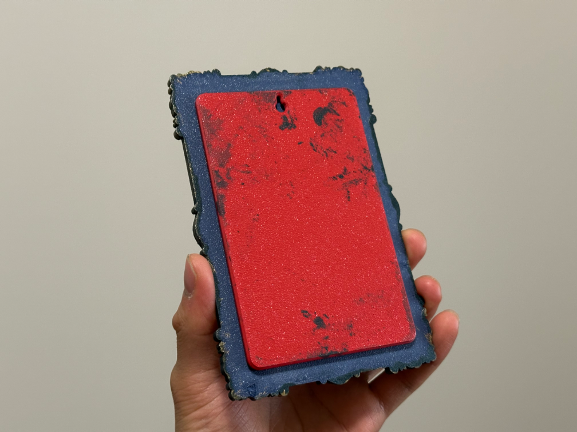Backing for 60 mm x 100 mm pictures