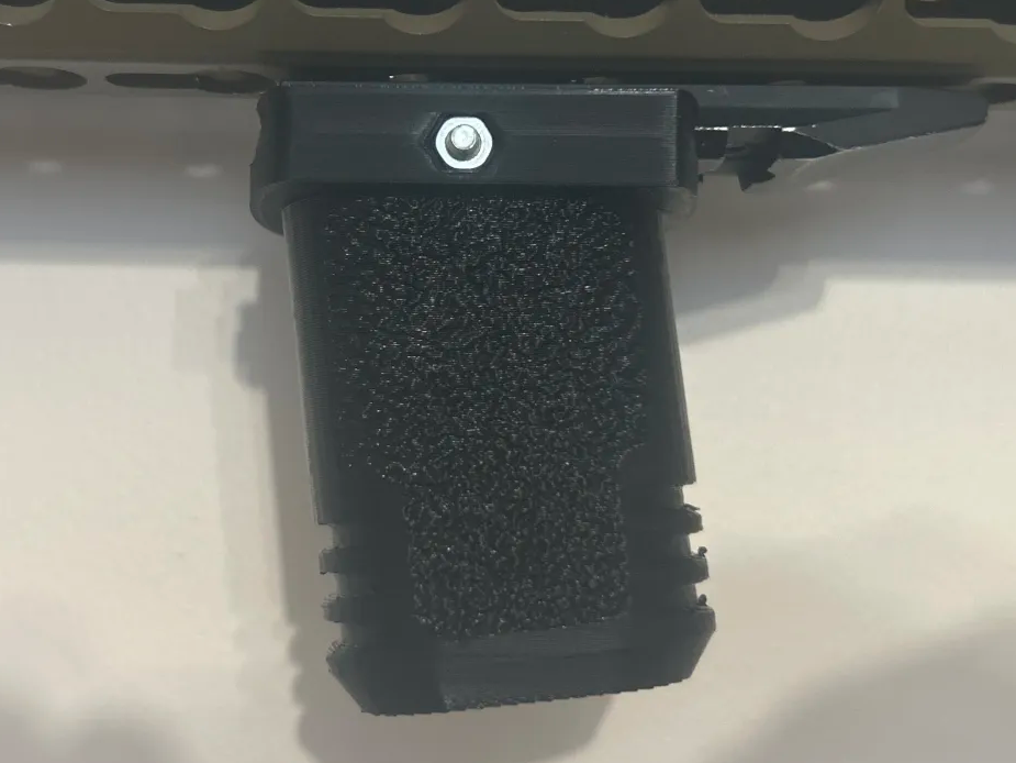 Airsoft grip