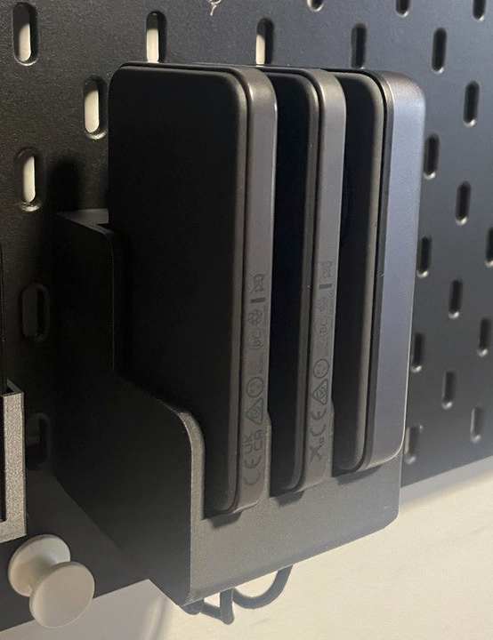 Skadis anker Maggo Ugreen charging Station