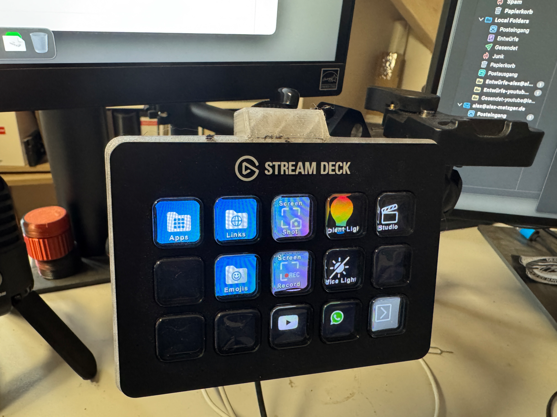 Stream Deck MK.2 Mount for 1/4" UNC