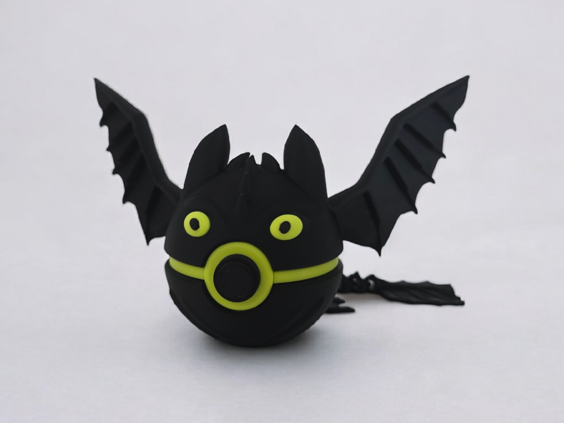 Toothless Dragon Flexi Tail Pokéball - Multiparts