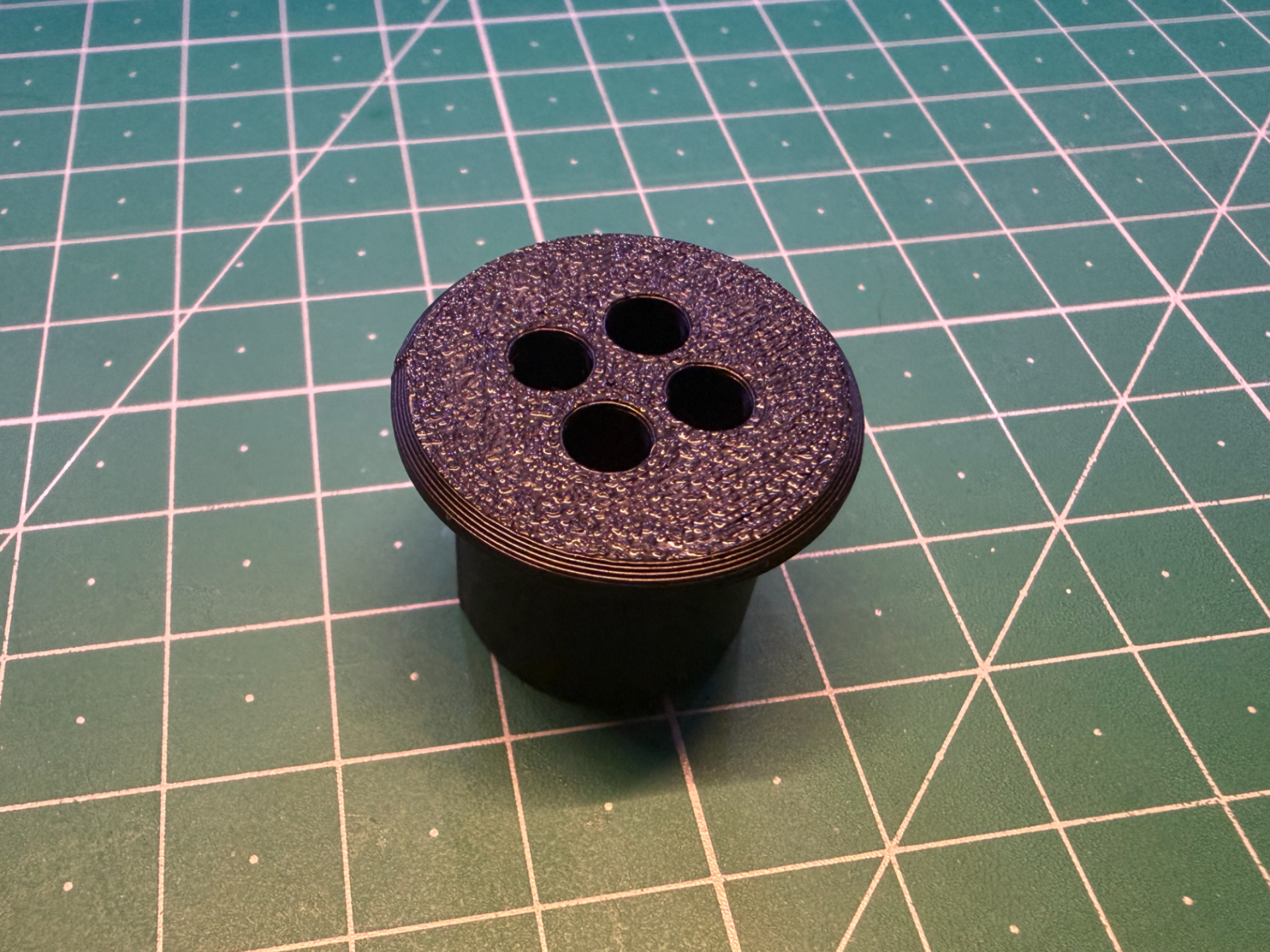 PFTE Passthrough - 4 Port - 19mm hole - 16mm depth