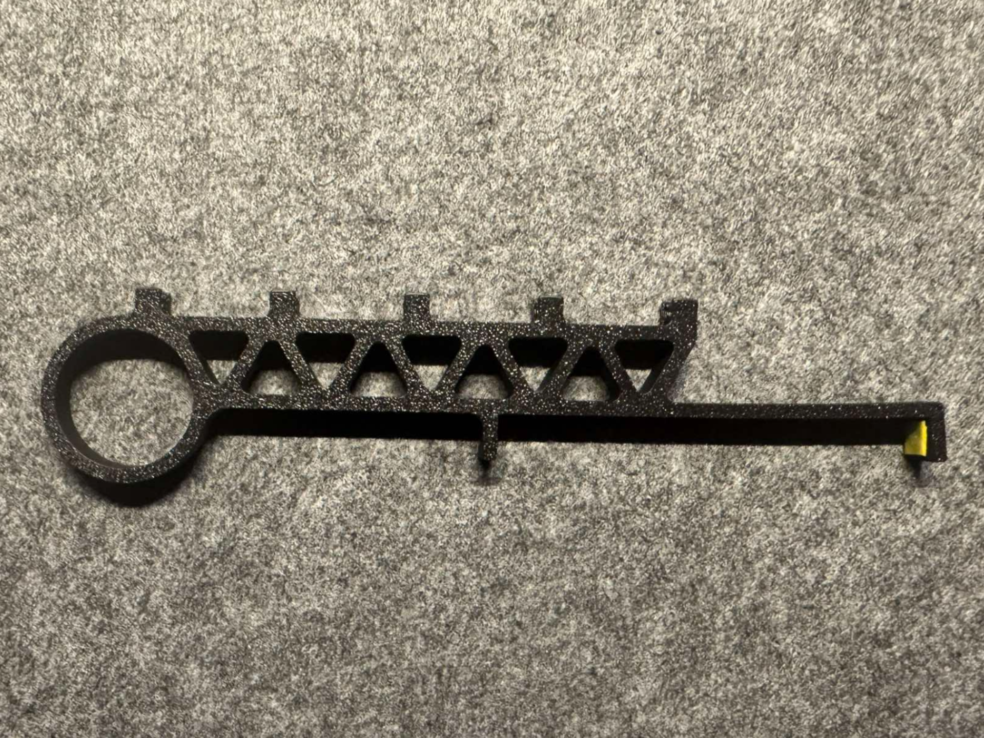 Under Desk Bracket Size of Cable Support