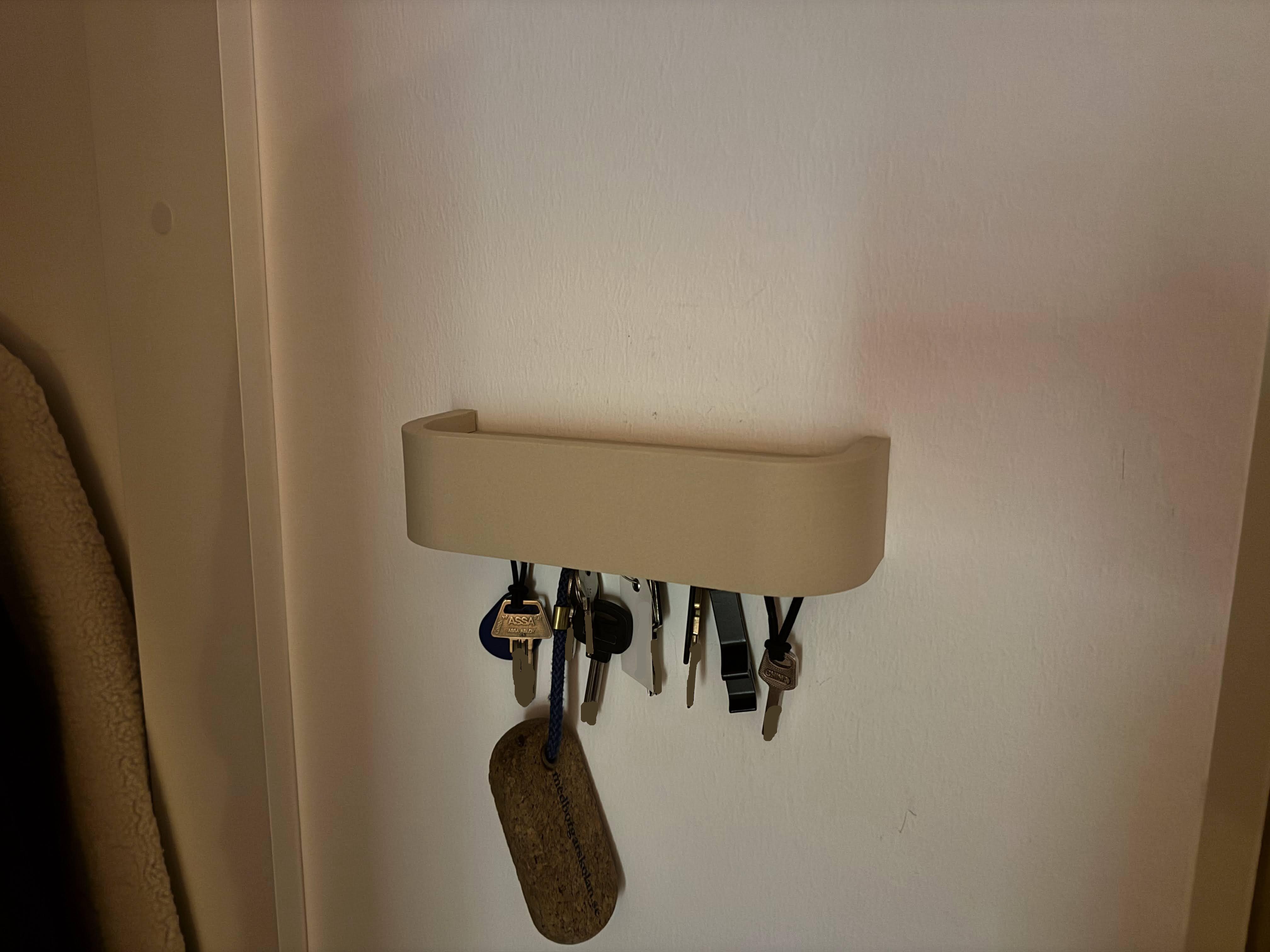 ScandiWood Key Hanger – No-Drill Mount (Wood PLA)