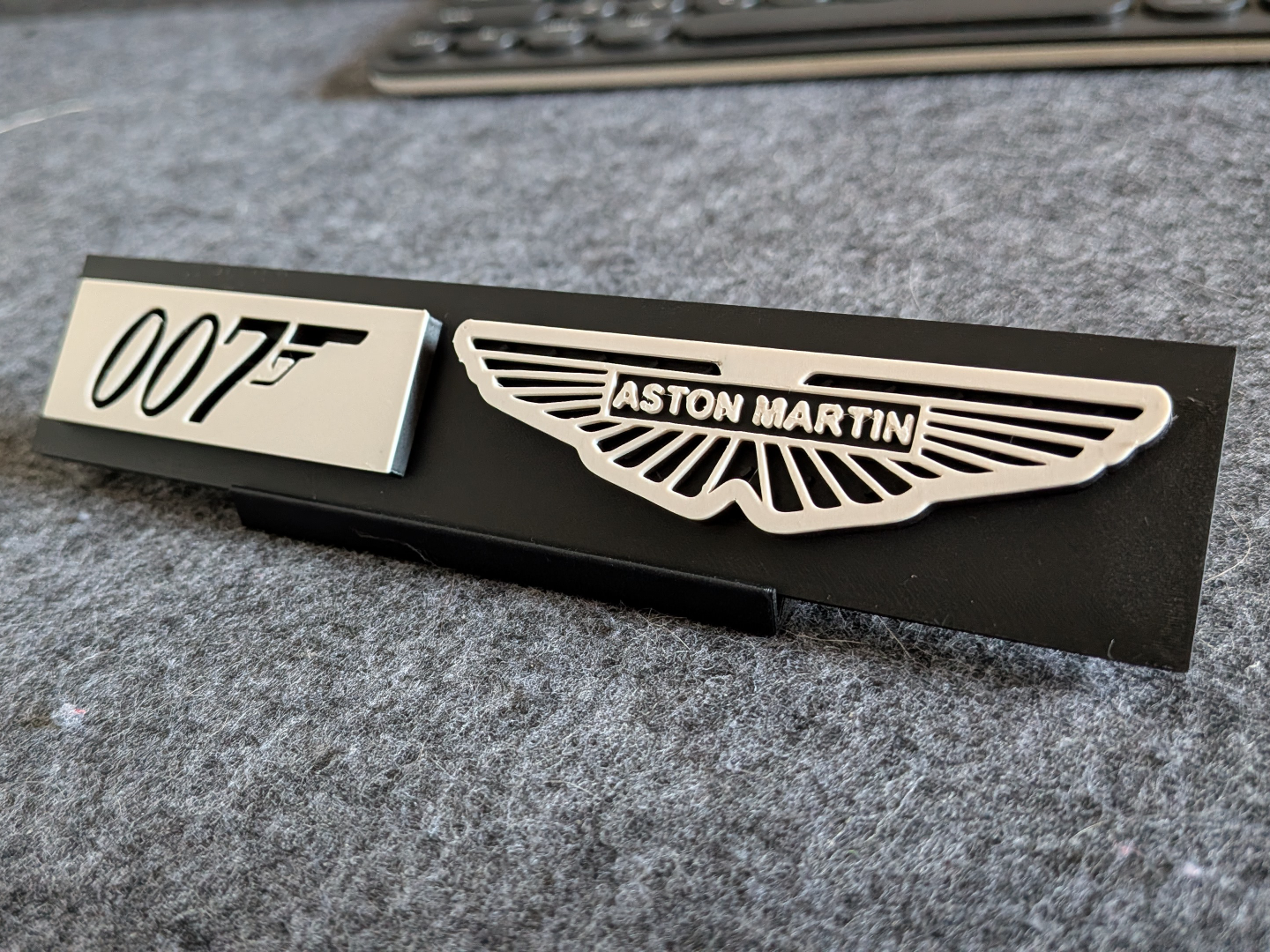 Aston Martin James Bond Sign (For LegoDB5build)
